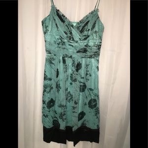 LAundry by Shelli Segal Petites 💯 Silk Dress